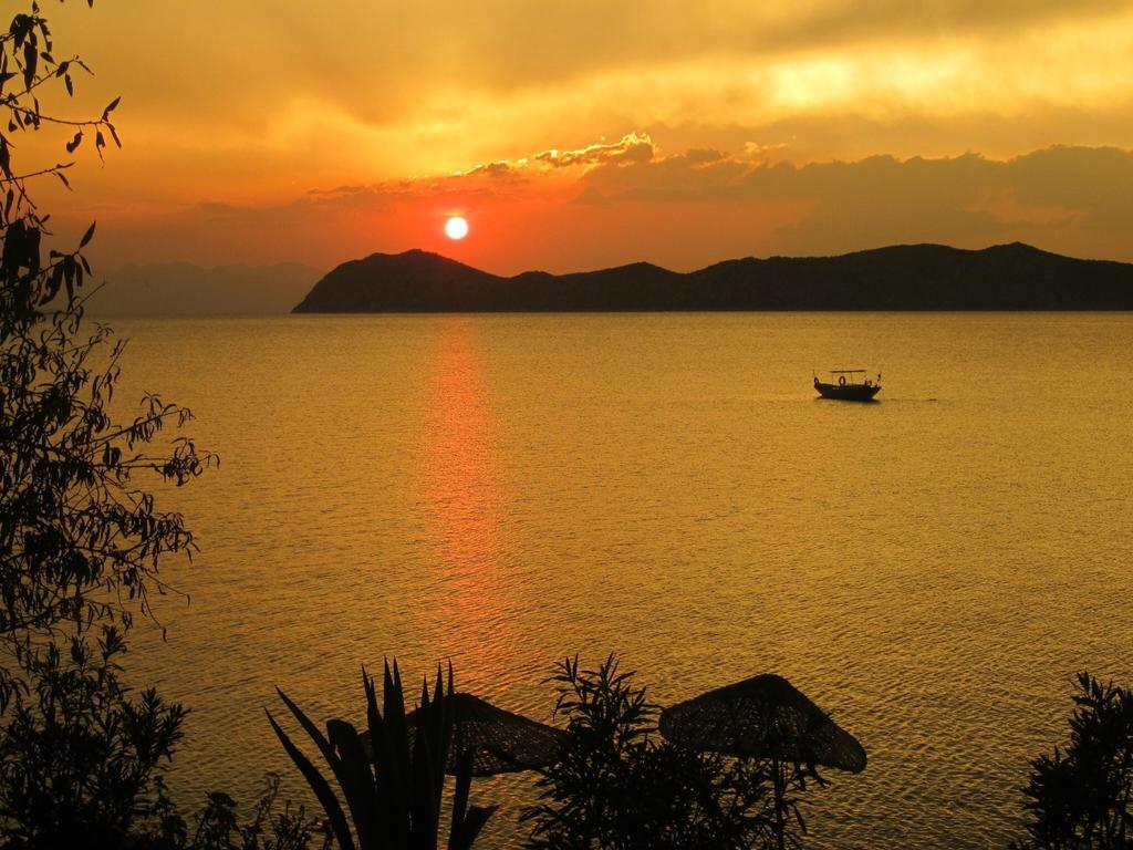 Saranda Pension Sogut  Exteriér fotografie