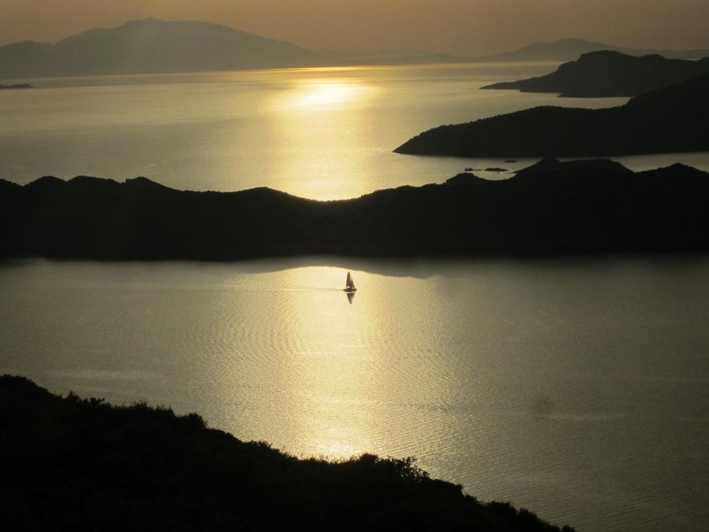 Saranda Pension Sogut  Exteriér fotografie