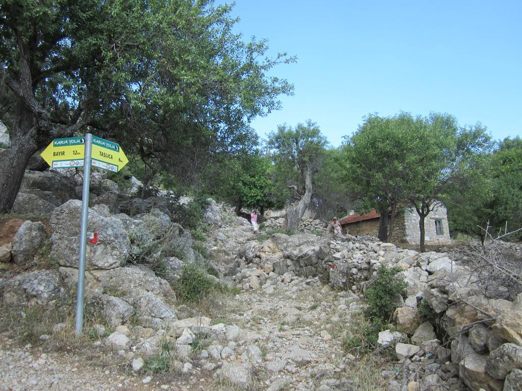 Saranda Pension Sogut  Exteriér fotografie